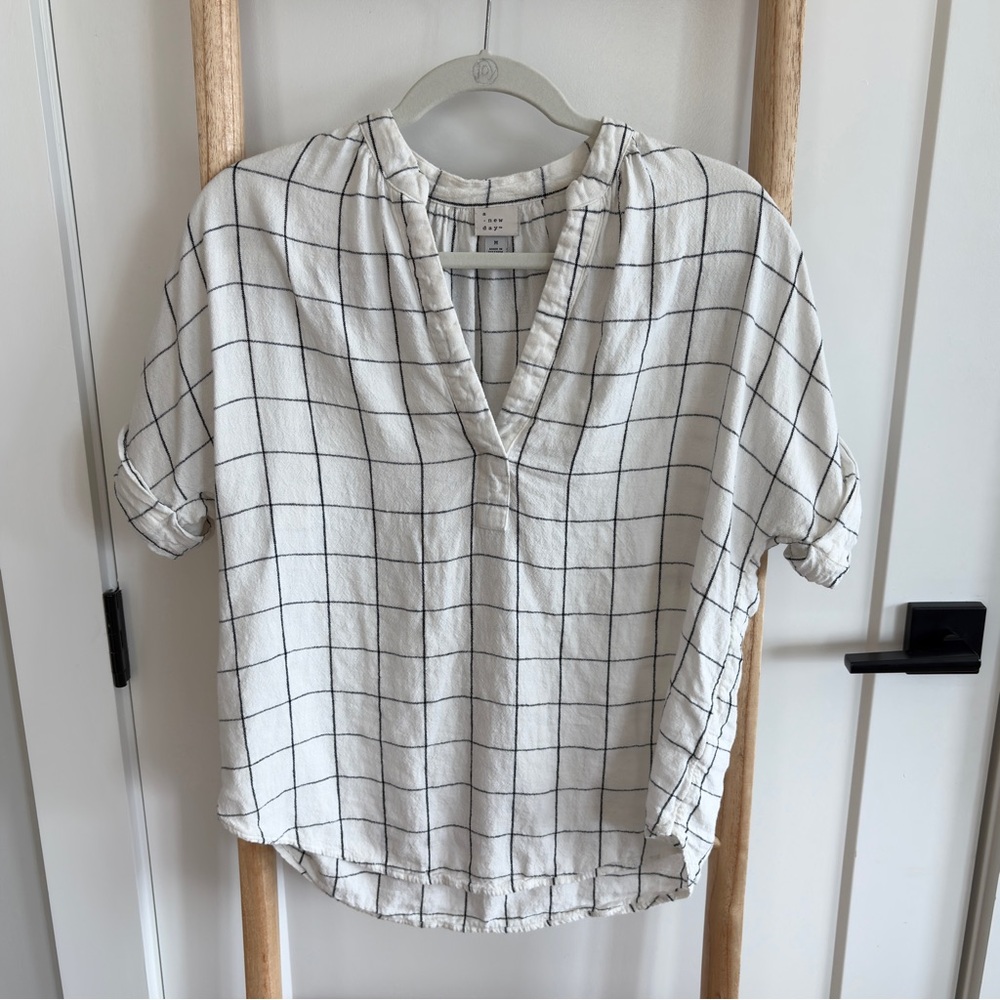Target Linen Blend V-Neck Top